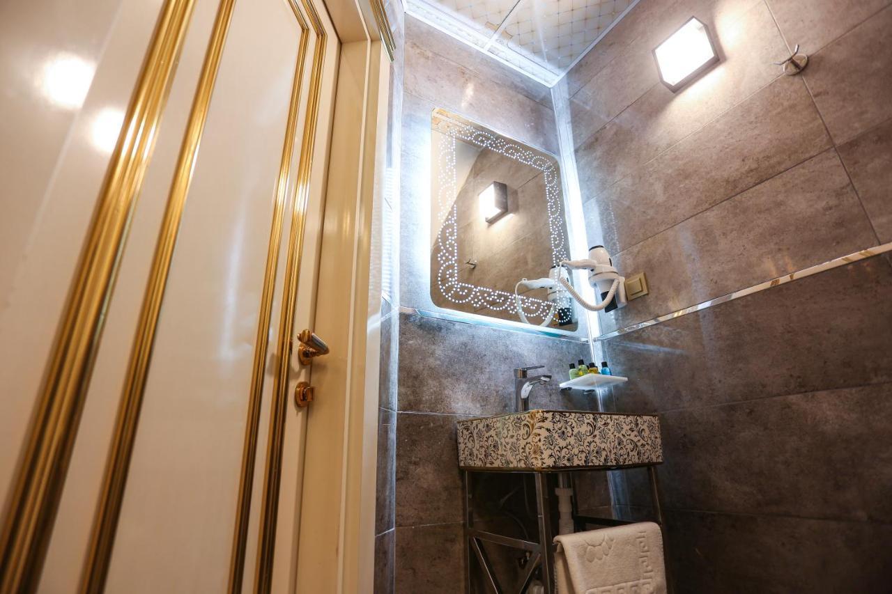 Whitemoon Hotel Suites Taksim Istanbul Ngoại thất bức ảnh