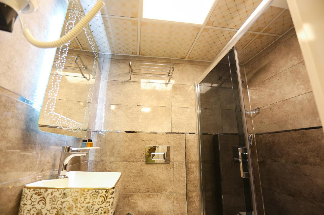 Whitemoon Hotel Suites Taksim Istanbul Ngoại thất bức ảnh
