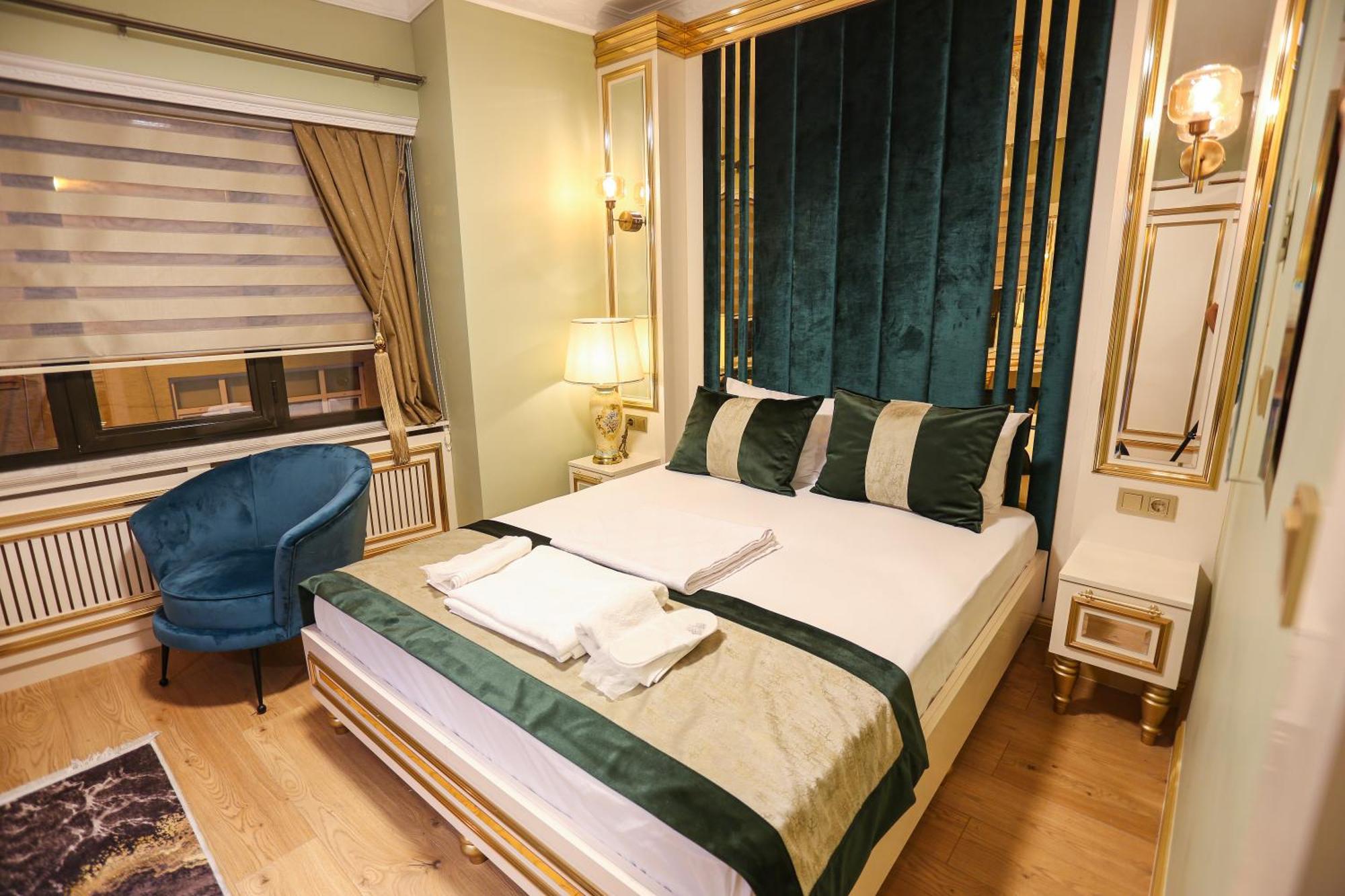 Whitemoon Hotel Suites Taksim Istanbul Ngoại thất bức ảnh